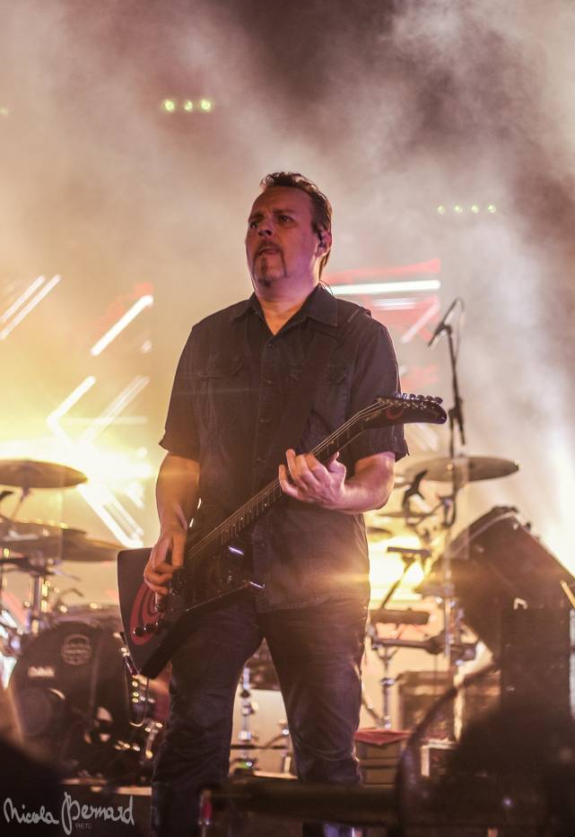 Škwor vyprodali Kongresák. V rámci dvouhodinové show předvedli bigbít na světové úrovni