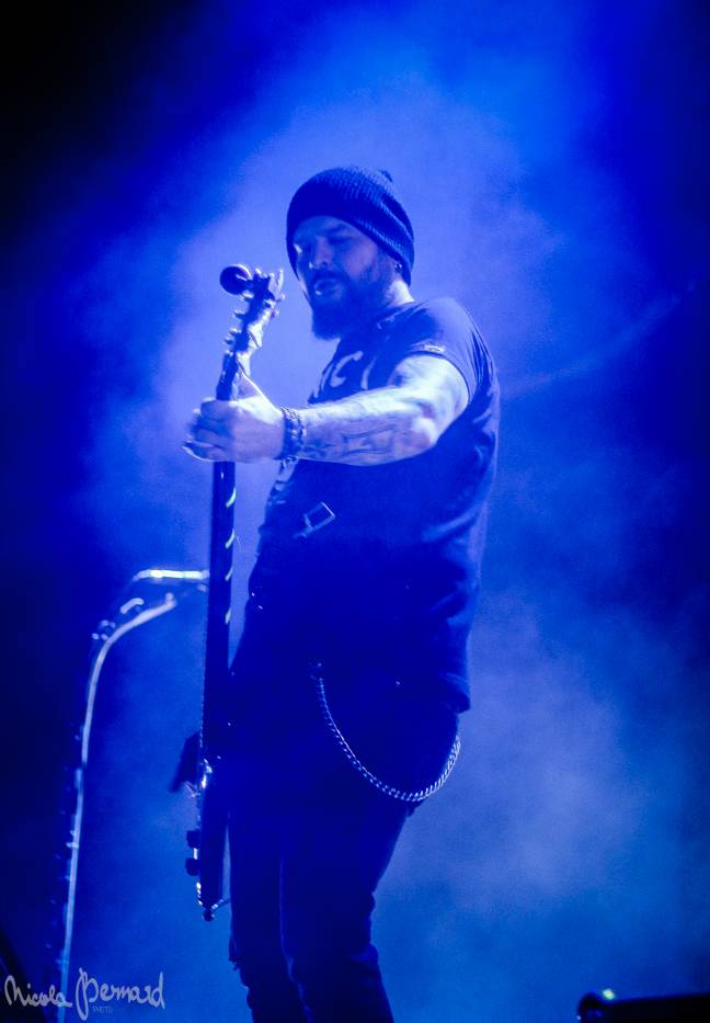 Škwor vyprodali Kongresák. V rámci dvouhodinové show předvedli bigbít na světové úrovni