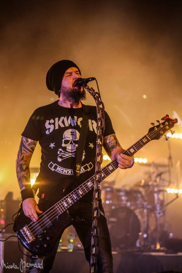 Škwor vyprodali Kongresák. V rámci dvouhodinové show předvedli bigbít na světové úrovni