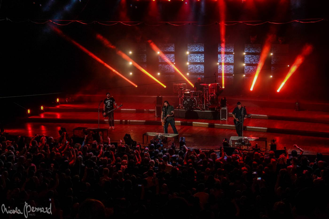 Škwor vyprodali Kongresák. V rámci dvouhodinové show předvedli bigbít na světové úrovni