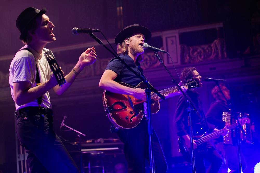 The Lumineers vyprodali pražskou Lucernu