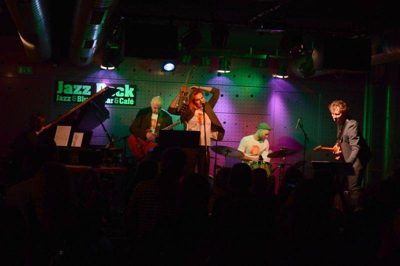 Iva Pazderková přiznala platonickou lásku, ta ji pokřtila druhé album