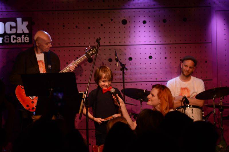 Iva Pazderková přiznala platonickou lásku, ta ji pokřtila druhé album