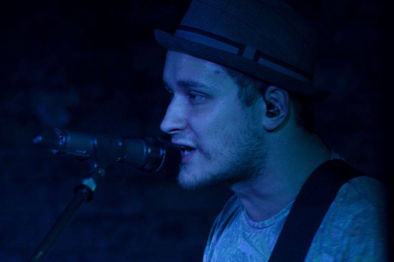 Voxel a Pokáč rozsvítili dva večery po sobě pražské Café V lese