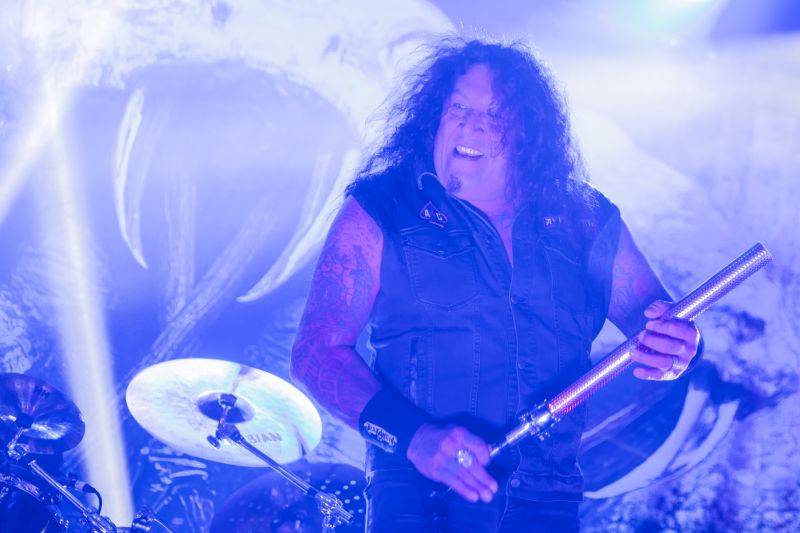 Vikingové Amon Amarth přivezli ze Švédska metalovou smršť, hráli i Testament a Grand Magnus