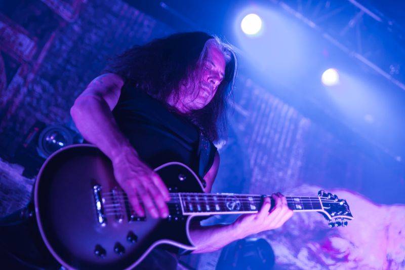 Vikingové Amon Amarth přivezli ze Švédska metalovou smršť, hráli i Testament a Grand Magnus