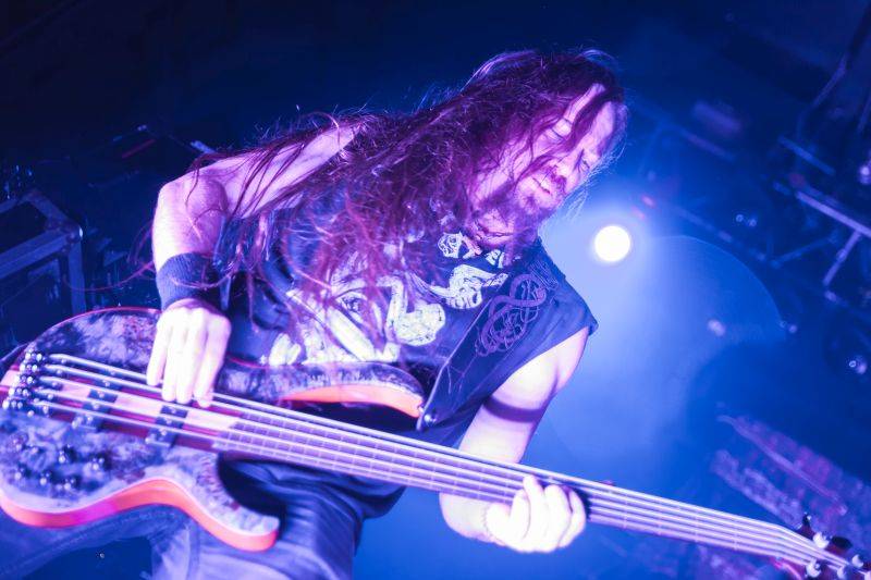 Vikingové Amon Amarth přivezli ze Švédska metalovou smršť, hráli i Testament a Grand Magnus