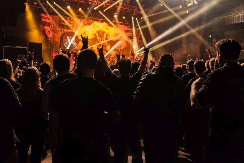 Vikingové Amon Amarth přivezli ze Švédska metalovou smršť, hráli i Testament a Grand Magnus