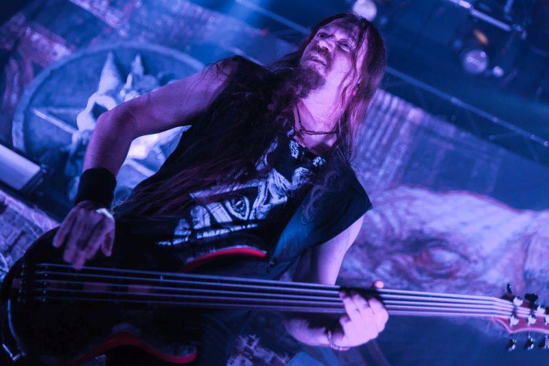 Vikingové Amon Amarth přivezli ze Švédska metalovou smršť, hráli i Testament a Grand Magnus