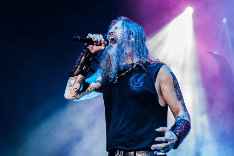 Vikingové Amon Amarth přivezli ze Švédska metalovou smršť, hráli i Testament a Grand Magnus