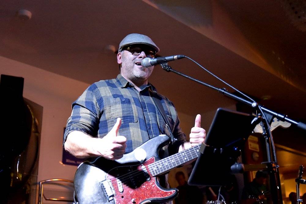 Blues Alive pokračoval s dalšími výbornými muzikanty