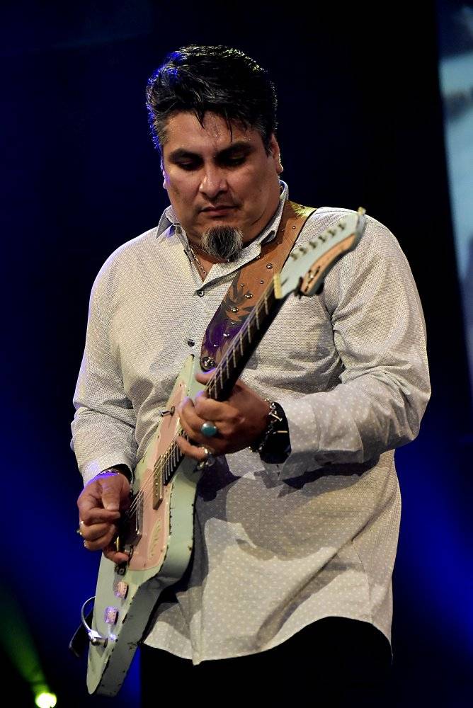 Blues Alive pokračoval s dalšími výbornými muzikanty