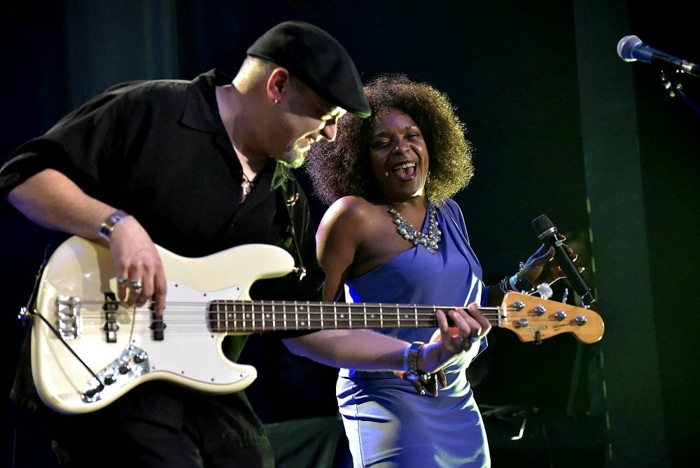 Blues Alive pokračoval s dalšími výbornými muzikanty