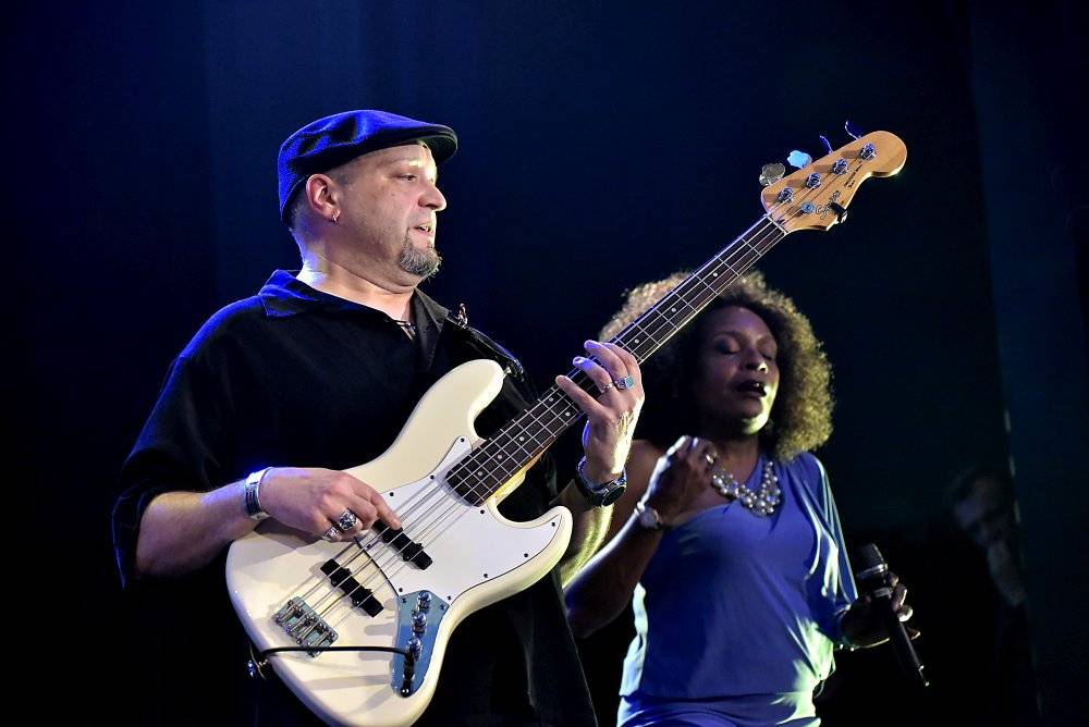 Blues Alive pokračoval s dalšími výbornými muzikanty