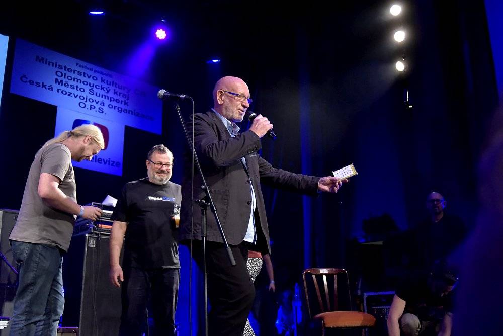 Blues Alive pokračoval s dalšími výbornými muzikanty