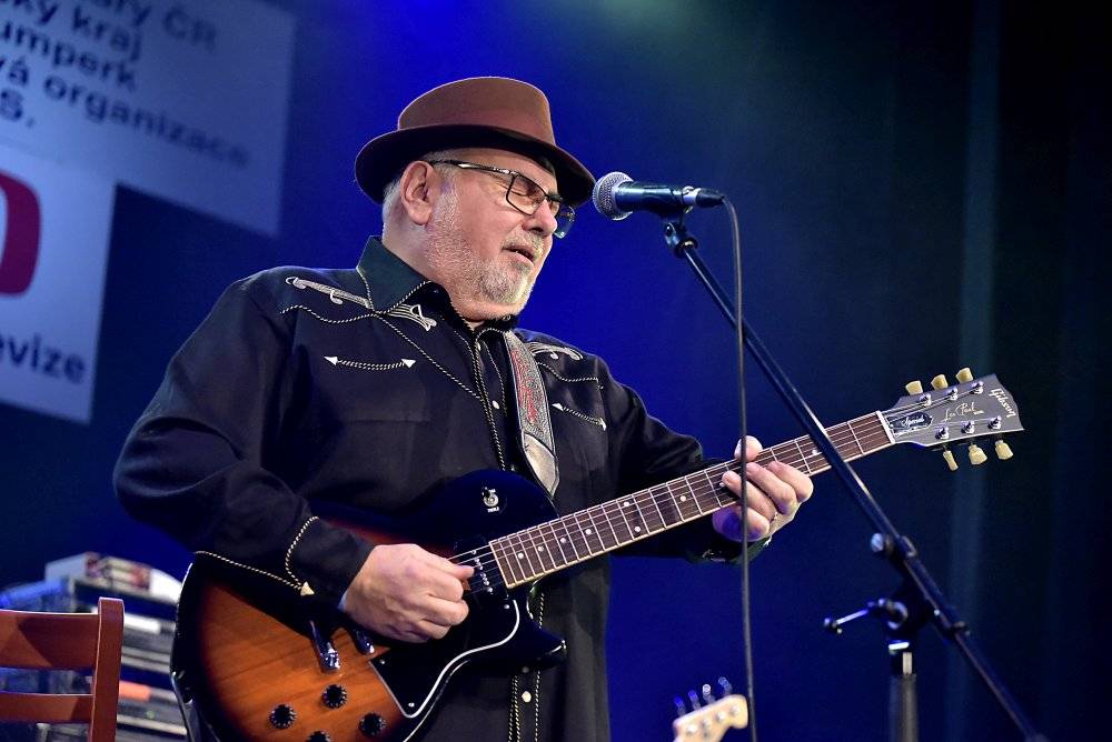 Blues Alive pokračoval s dalšími výbornými muzikanty