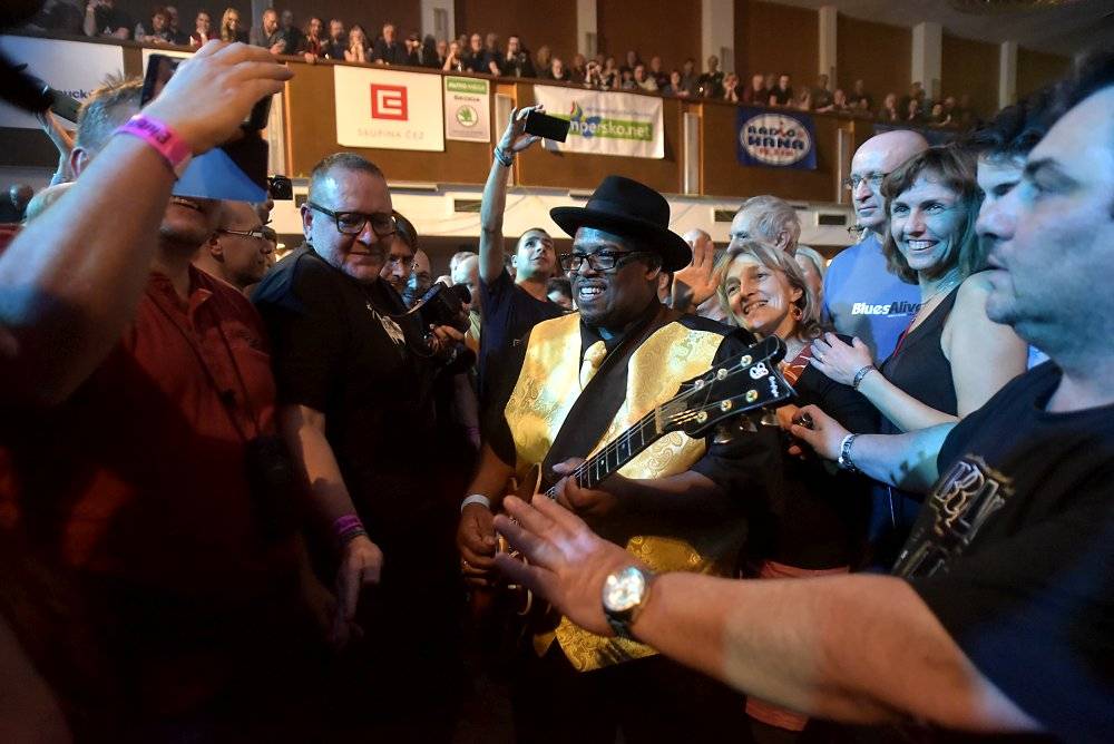 Blues Alive pokračoval s dalšími výbornými muzikanty