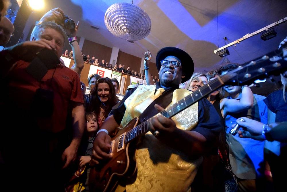 Blues Alive pokračoval s dalšími výbornými muzikanty