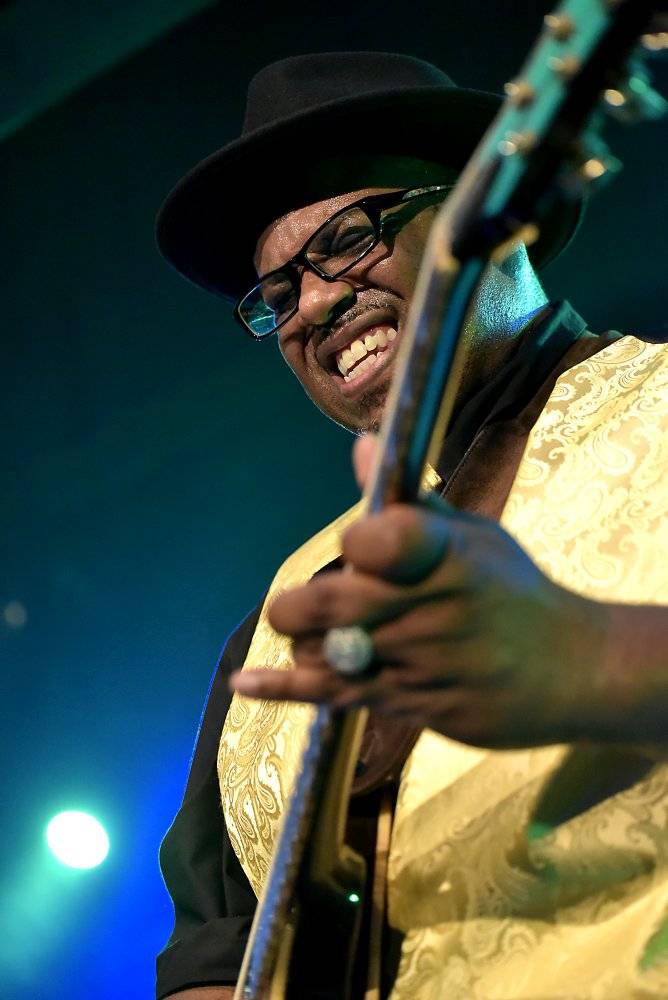 Blues Alive pokračoval s dalšími výbornými muzikanty