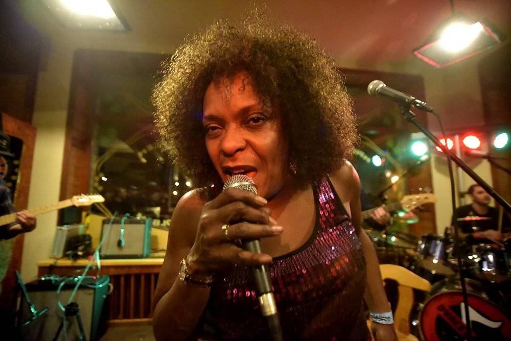 Blues Alive pokračoval s dalšími výbornými muzikanty