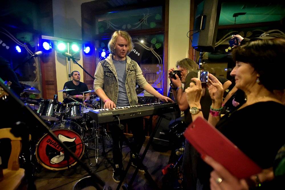 Blues Alive pokračoval s dalšími výbornými muzikanty