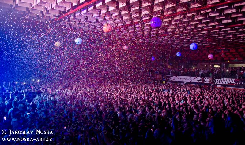 Kryštof v Chomutově: Plná sportovní hala, známé hity a skvělá atmosféra