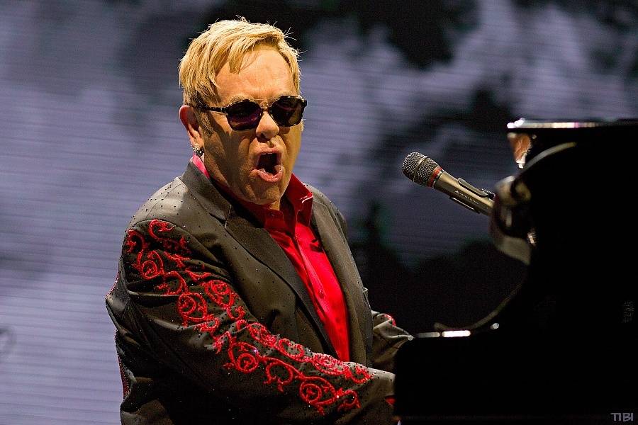 Bláznivá noc Eltona Johna: O2 arena byla vyprodaná