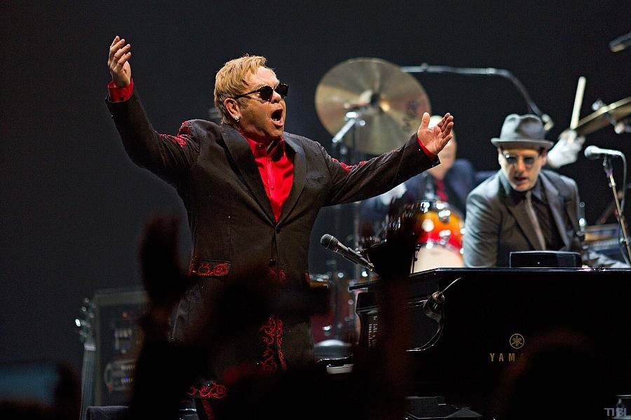 Bláznivá noc Eltona Johna: O2 arena byla vyprodaná