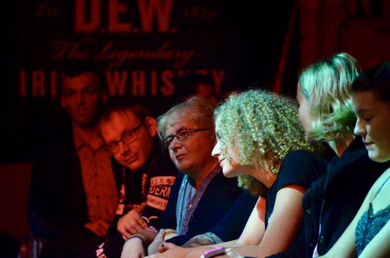 Wohnout slavil Sladkých 20 také v Plzni, předkapelou byli Dirty Blondes