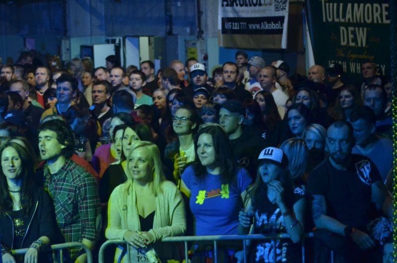 Wohnout slavil Sladkých 20 také v Plzni, předkapelou byli Dirty Blondes