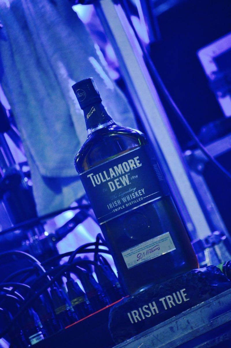 Wohnout slavil Sladkých 20 také v Plzni, předkapelou byli Dirty Blondes