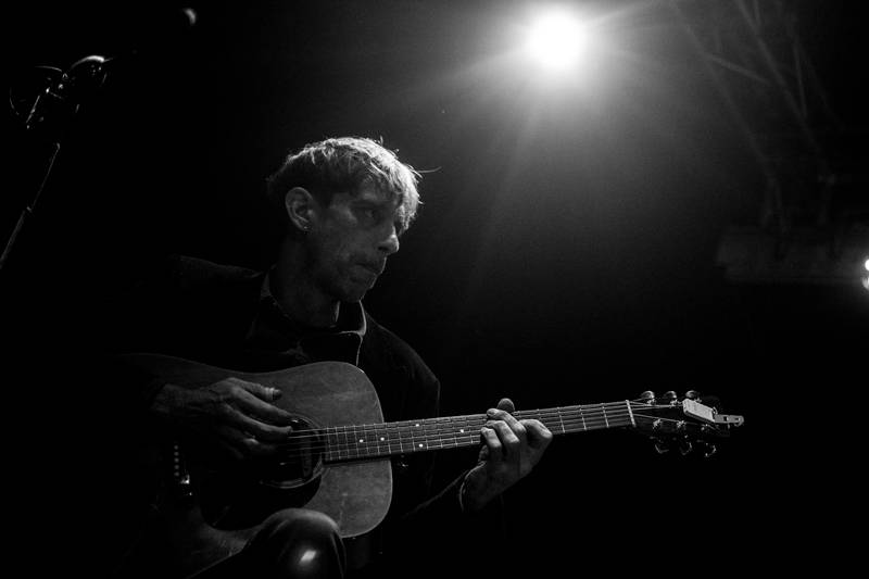 Jump! pokřtil desku Into The Field na palubě Cargo Gallery, která se vrátila do Prahy