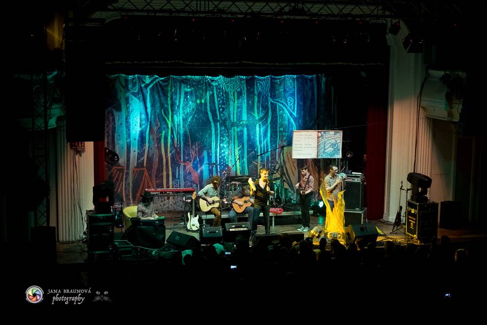 MIG 21 završili podzimní turné ve vyprodaném Pekle v Plzni