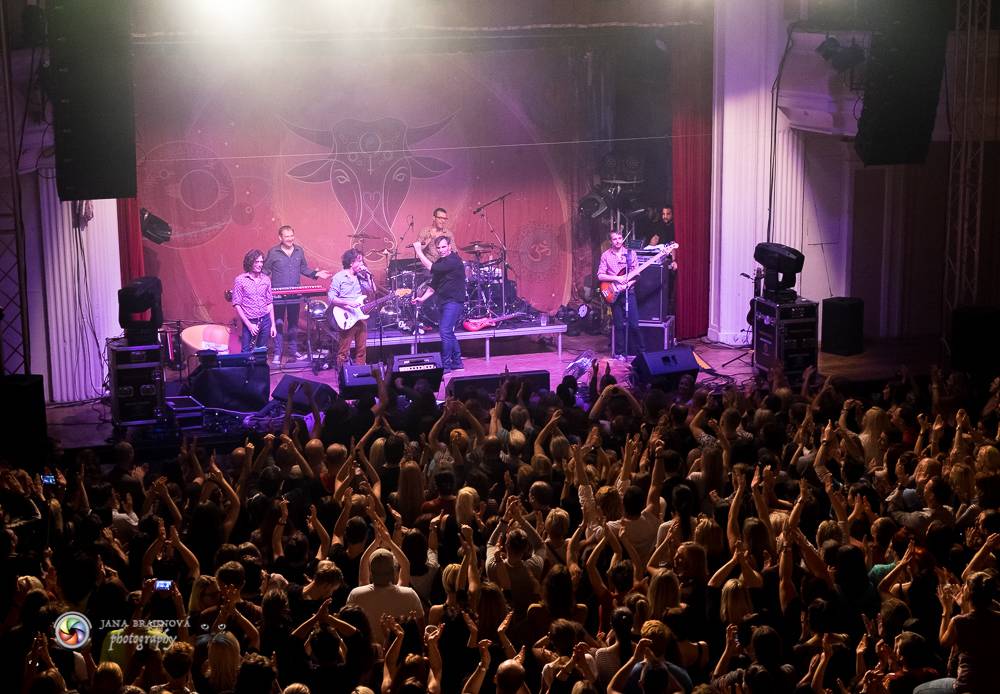 MIG 21 završili podzimní turné ve vyprodaném Pekle v Plzni