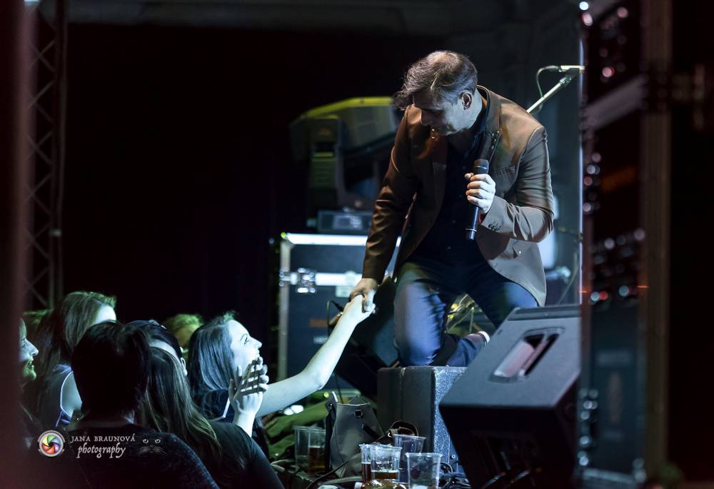 MIG 21 završili podzimní turné ve vyprodaném Pekle v Plzni