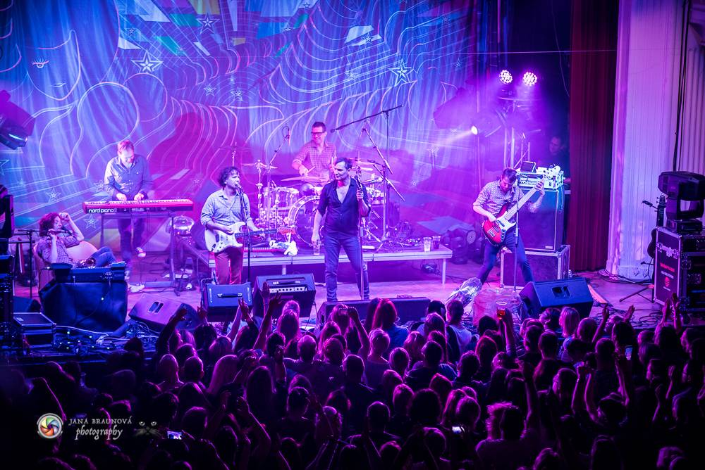 MIG 21 završili podzimní turné ve vyprodaném Pekle v Plzni