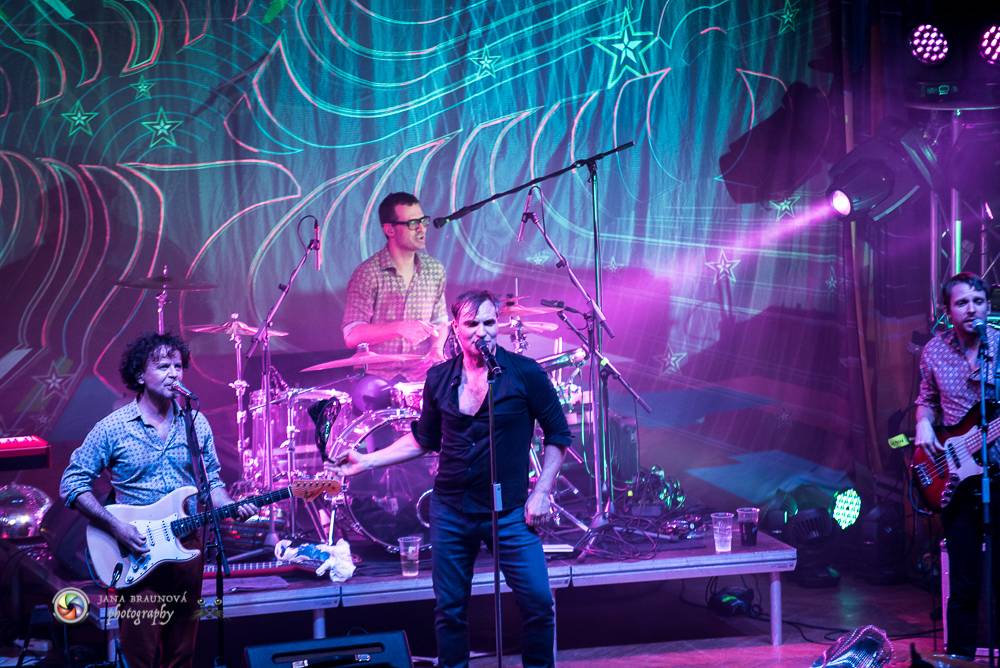 MIG 21 završili podzimní turné ve vyprodaném Pekle v Plzni