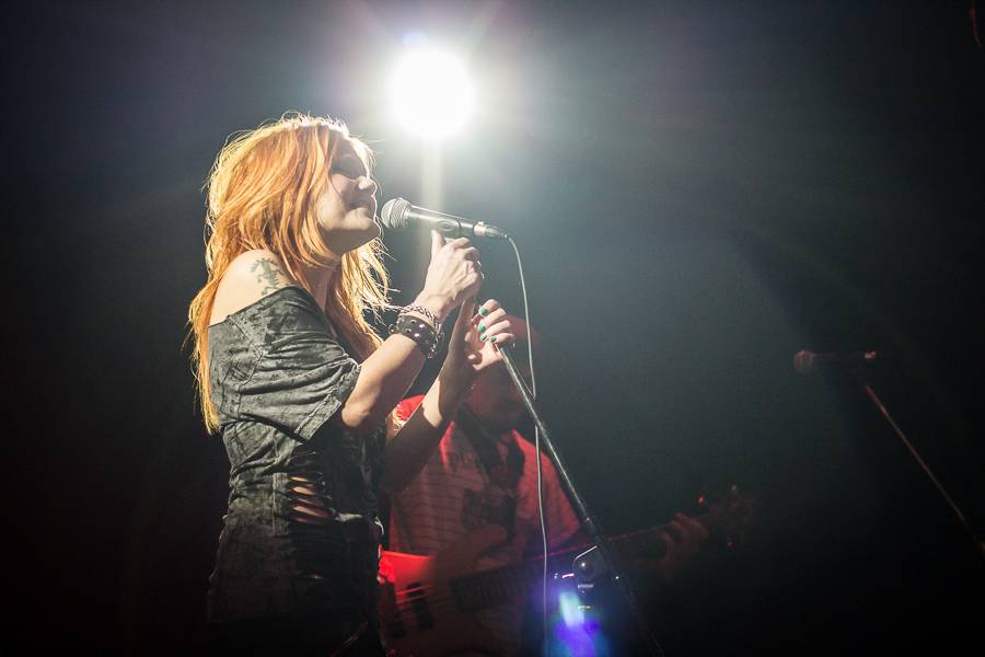 Precedens s Ivou Marešovou rozehřáli publikum na palubě Cargo Gallery