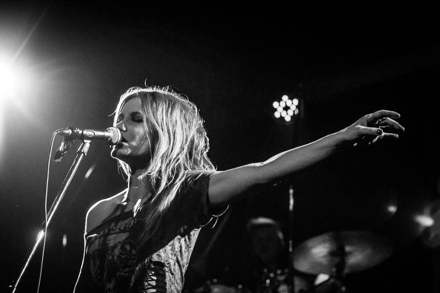 Precedens s Ivou Marešovou rozehřáli publikum na palubě Cargo Gallery