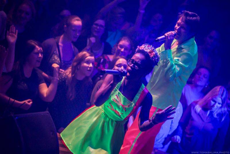 Monkey Business odstartovali sérii tří koncertů v Lucerna Music Baru, podívejte se na 360° fotky 