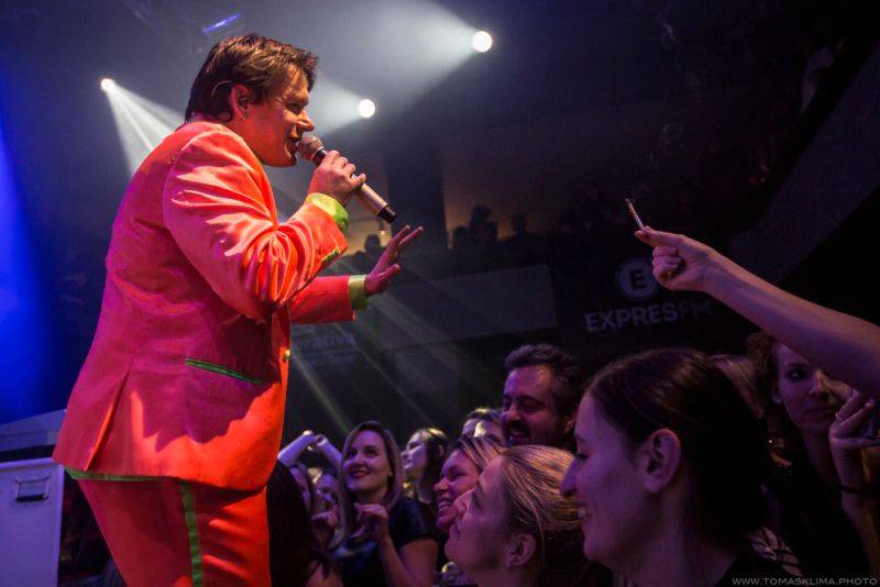 Monkey Business odstartovali sérii tří koncertů v Lucerna Music Baru, podívejte se na 360° fotky 