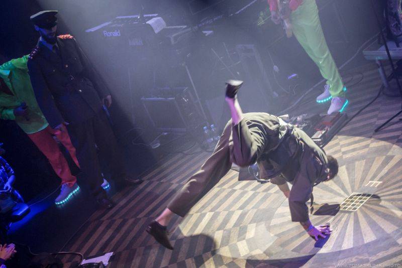 Monkey Business odstartovali sérii tří koncertů v Lucerna Music Baru, podívejte se na 360° fotky 