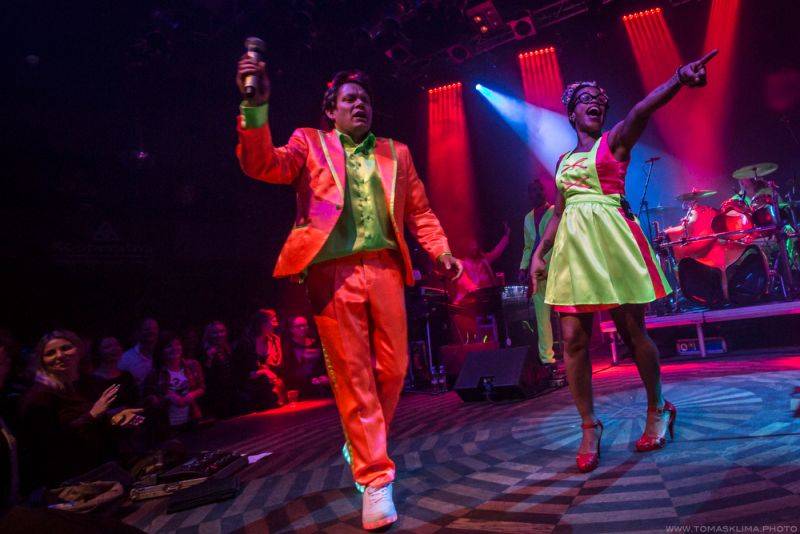 Monkey Business odstartovali sérii tří koncertů v Lucerna Music Baru, podívejte se na 360° fotky 