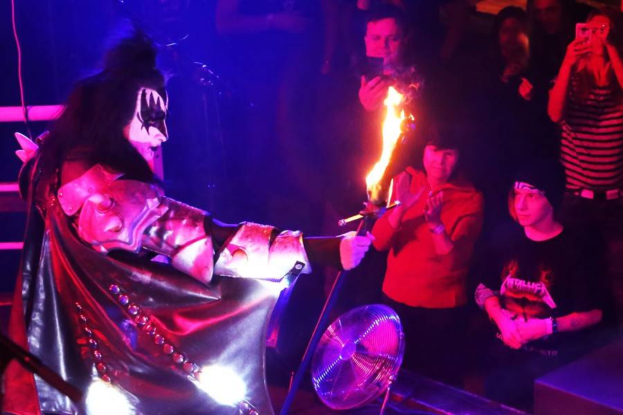 Maďarští Kissáci plivali v Kroměříži oheň