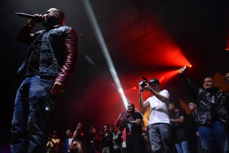 Rytmus křtil ve Foru Karlín ve velkém stylu: Dorazili i Marpo, Ektor, James Cole nebo královna twerku