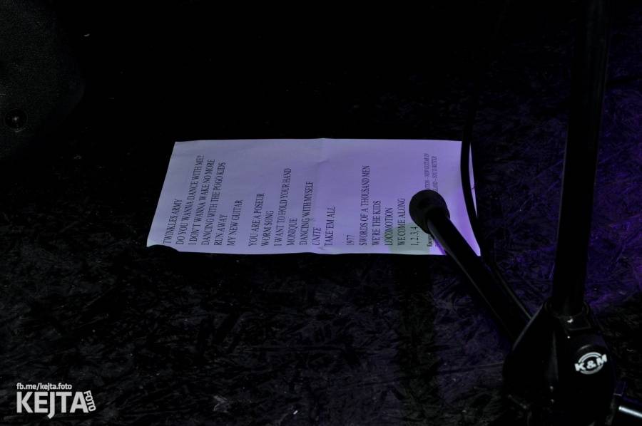 Kids and Heroes Punkrock X-mas: Pražský klub Storm se změnil v punkrockovou saunu