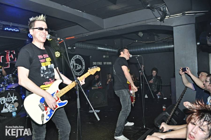 Kids and Heroes Punkrock X-mas: Pražský klub Storm se změnil v punkrockovou saunu