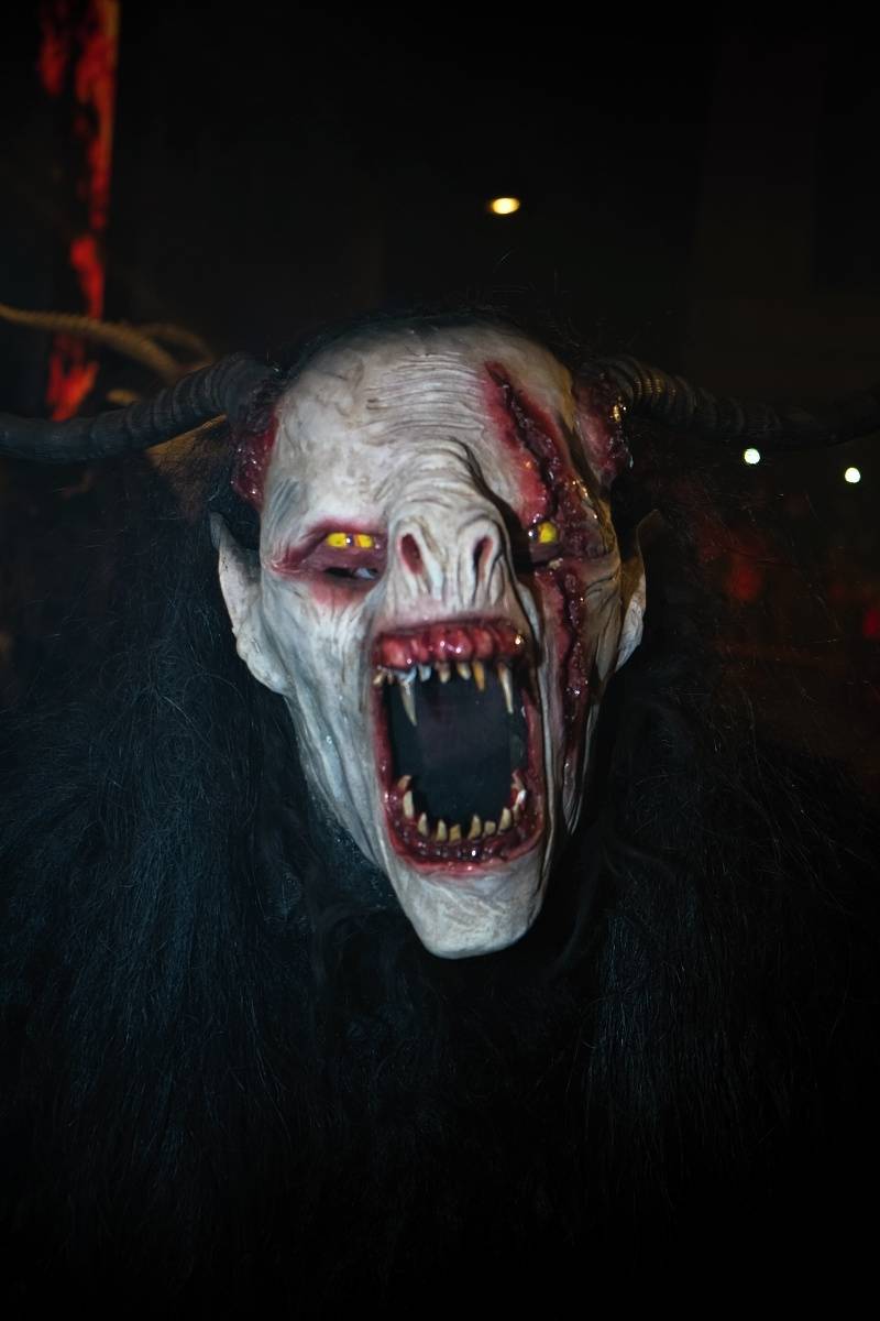 Krampus Show Kaplice: Koncert Mňágy a Žďorp a přehlídka úchvatných masek