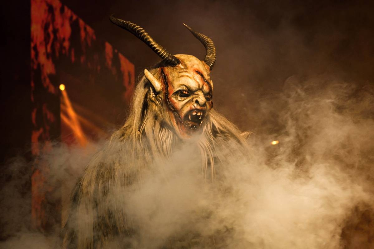 Krampus Show Kaplice: Koncert Mňágy a Žďorp a přehlídka úchvatných masek