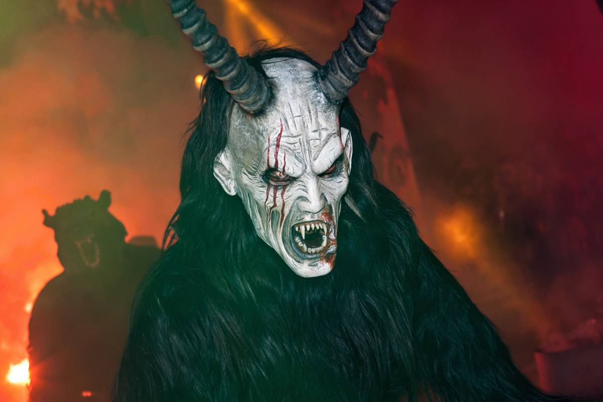 Krampus Show Kaplice: Koncert Mňágy a Žďorp a přehlídka úchvatných masek